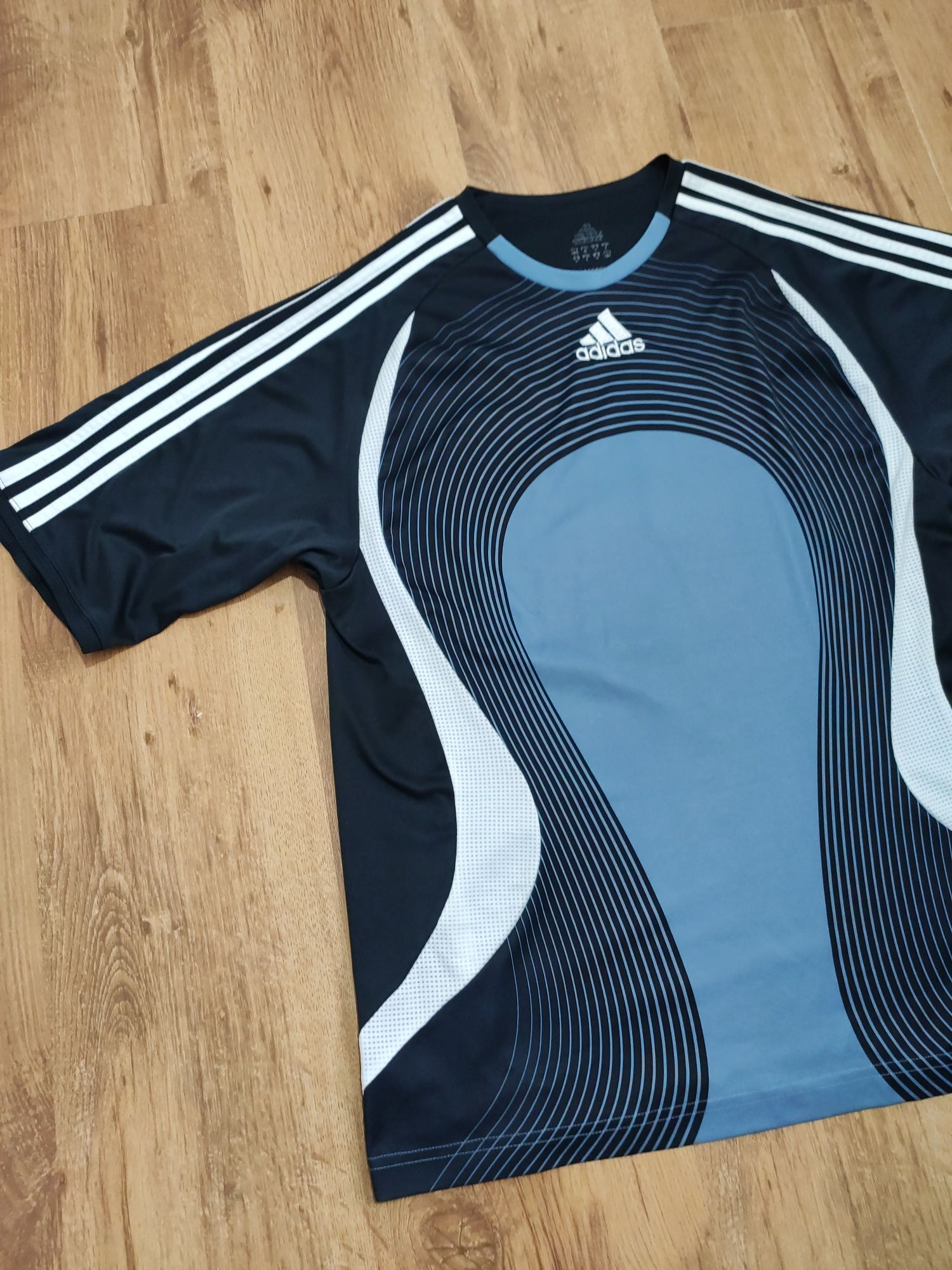 Tricou Adidas Predator mărimea M