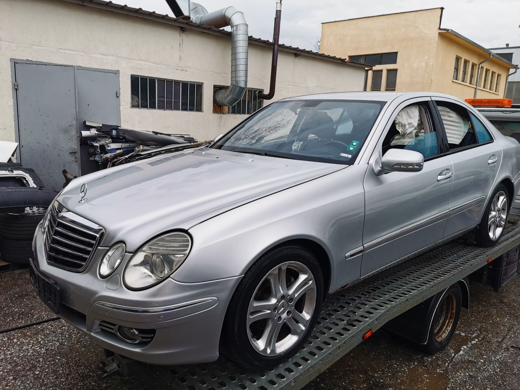 На Части W211 320cdi V6 224кс. Е320ЦДИ Facelift