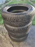 Set anvelope iarna Nokian 215/60/R17