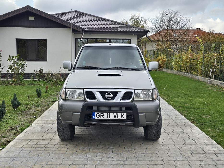 Nissan Terrano II