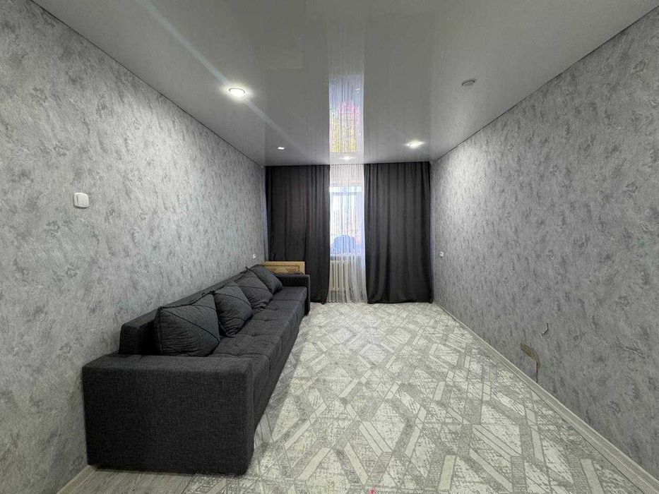 S  Продам 2-х ком на 6 мкр, 5/5 этаж, не угловая, обмен на 3-4 х ком