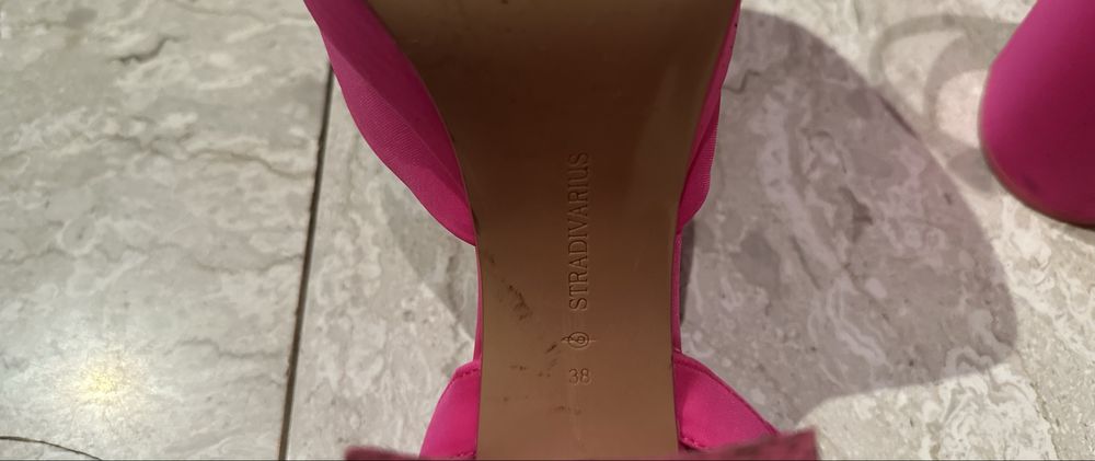 Токчета Stradivarius