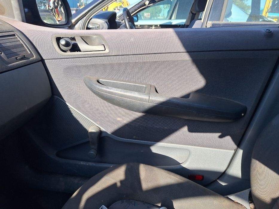 Tapiterie panou portiera fata dreapta SKODA FABIA 6Y2 1999 - 2008 16V