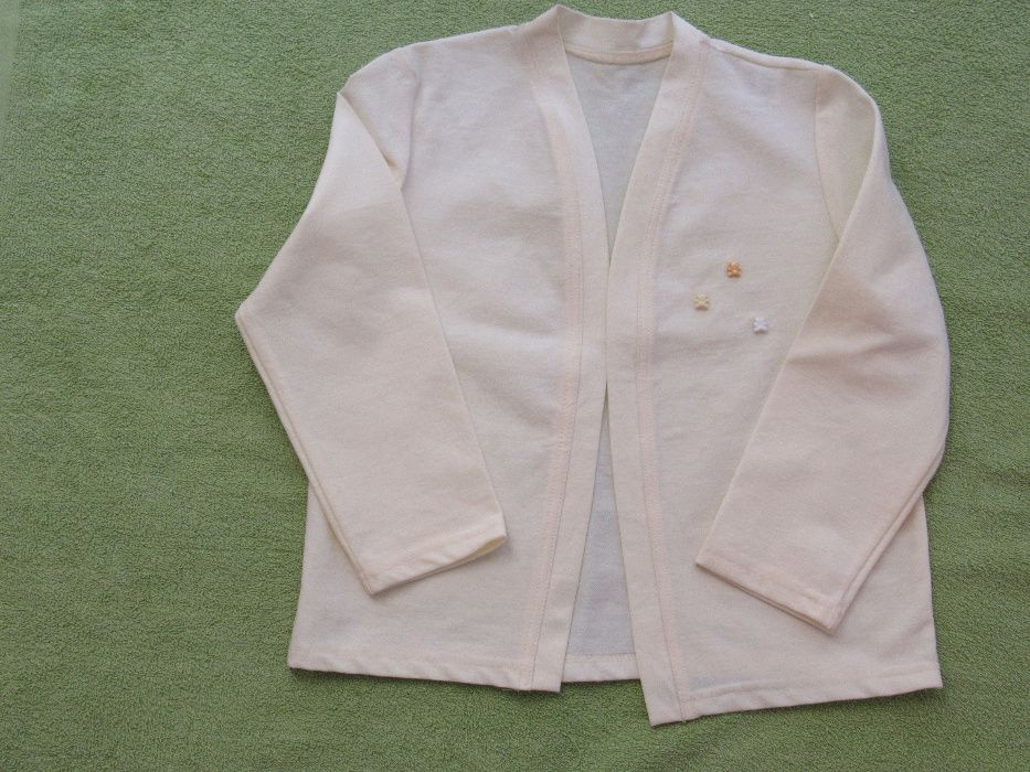 Комплект за момиче от 2 части жилетка и блуза с къс ръкав,размер 104