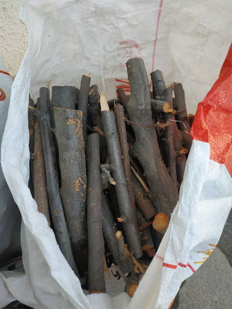 Дрова фруктовых деревьев