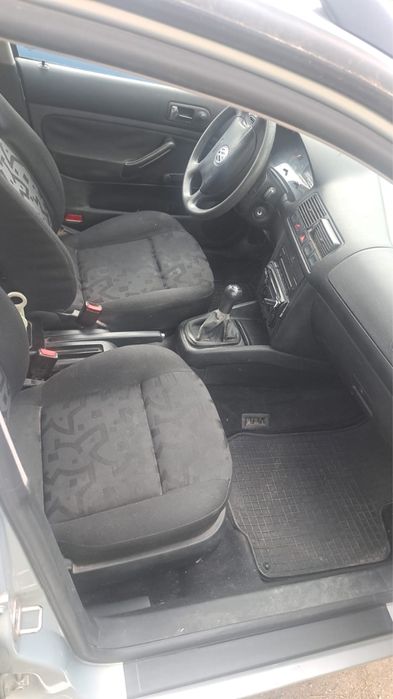 Vând VW Golf 4 2000 , 1.9 TDI  270… km