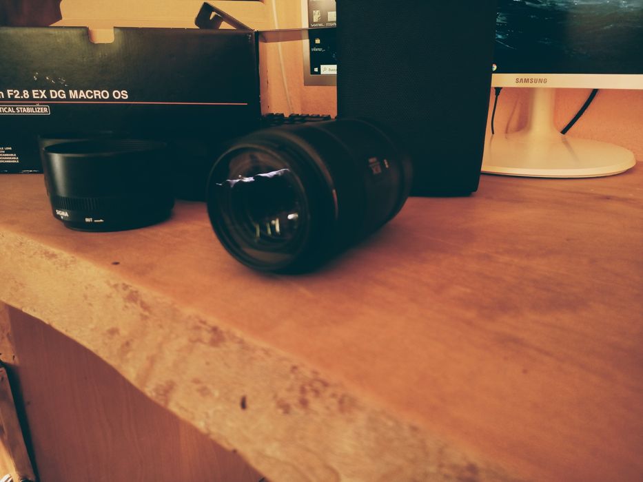 Sigma 105mm,f/2.8 DG Macro HSM,OS за Nikon f