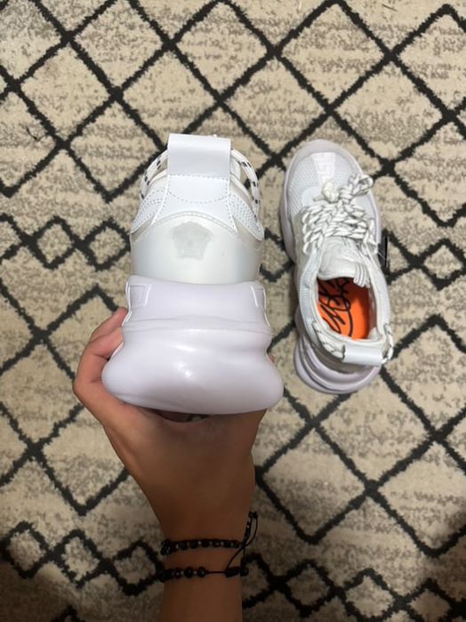 Versace Chain reaction