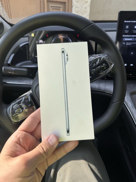 iPhone 17 air sky blue