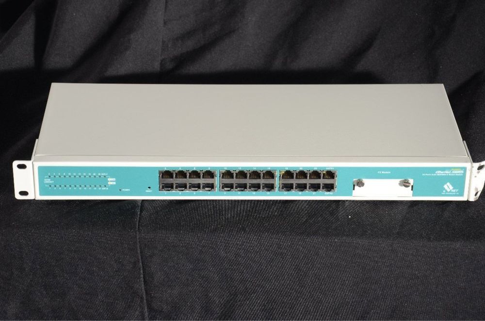 Хаб XNET Technology Ethernet Switch. 24 Port Ethernet Switch.