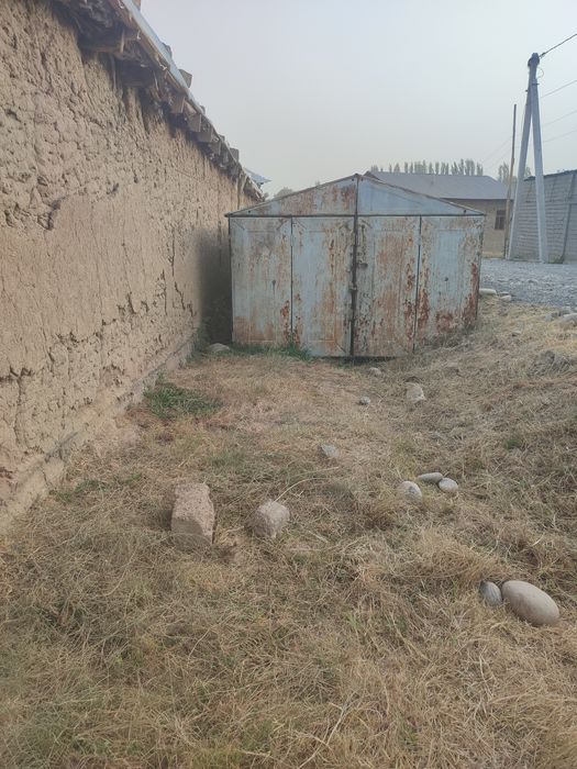 Гараж сотилади.пабедада