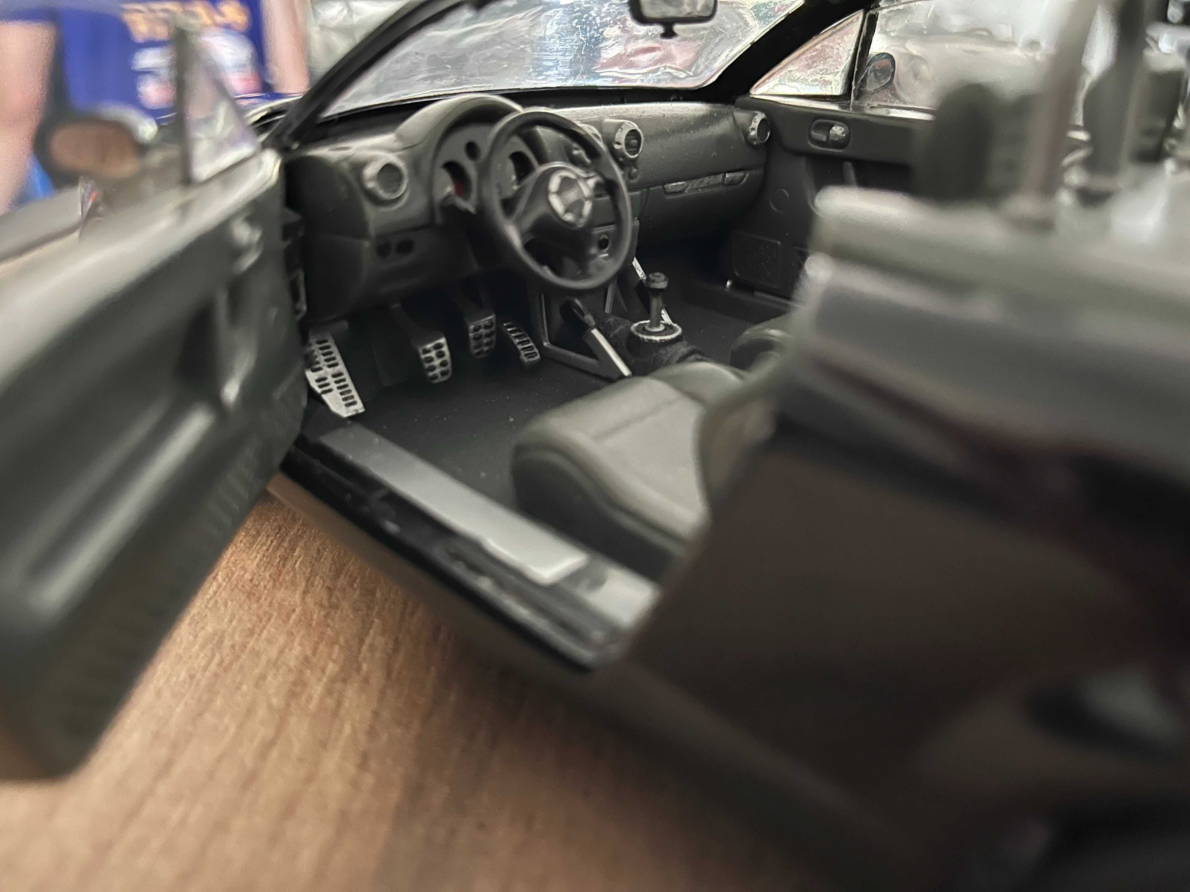 Метална колекционерска колички REVELL AUDI TT V5 TURBO мащаб 1:18