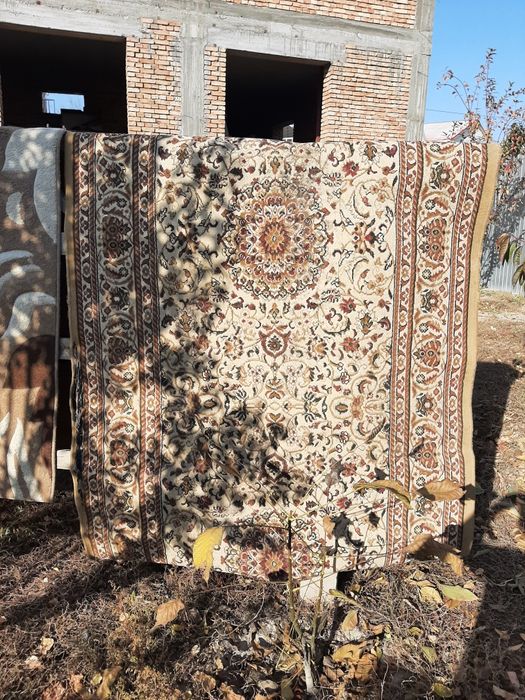 Продается ковры и дорожки