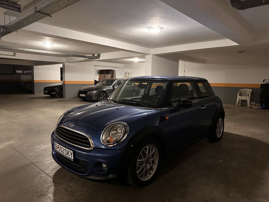 Mini cooper One 2011 1.6 diesel 120 cp doar 148.000 km.
