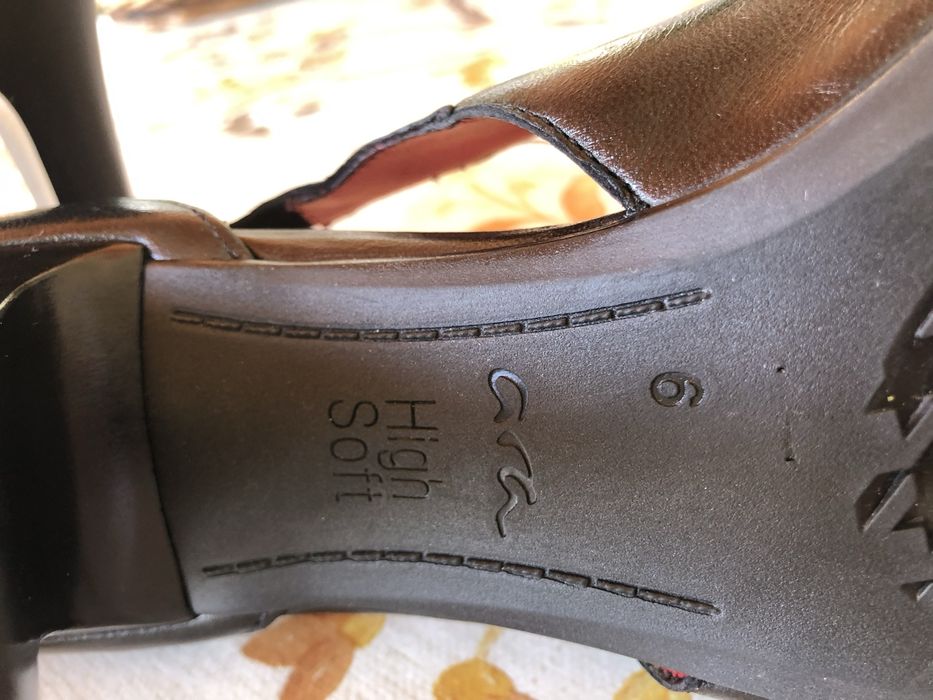 Panrofi Ara , eleganti piele