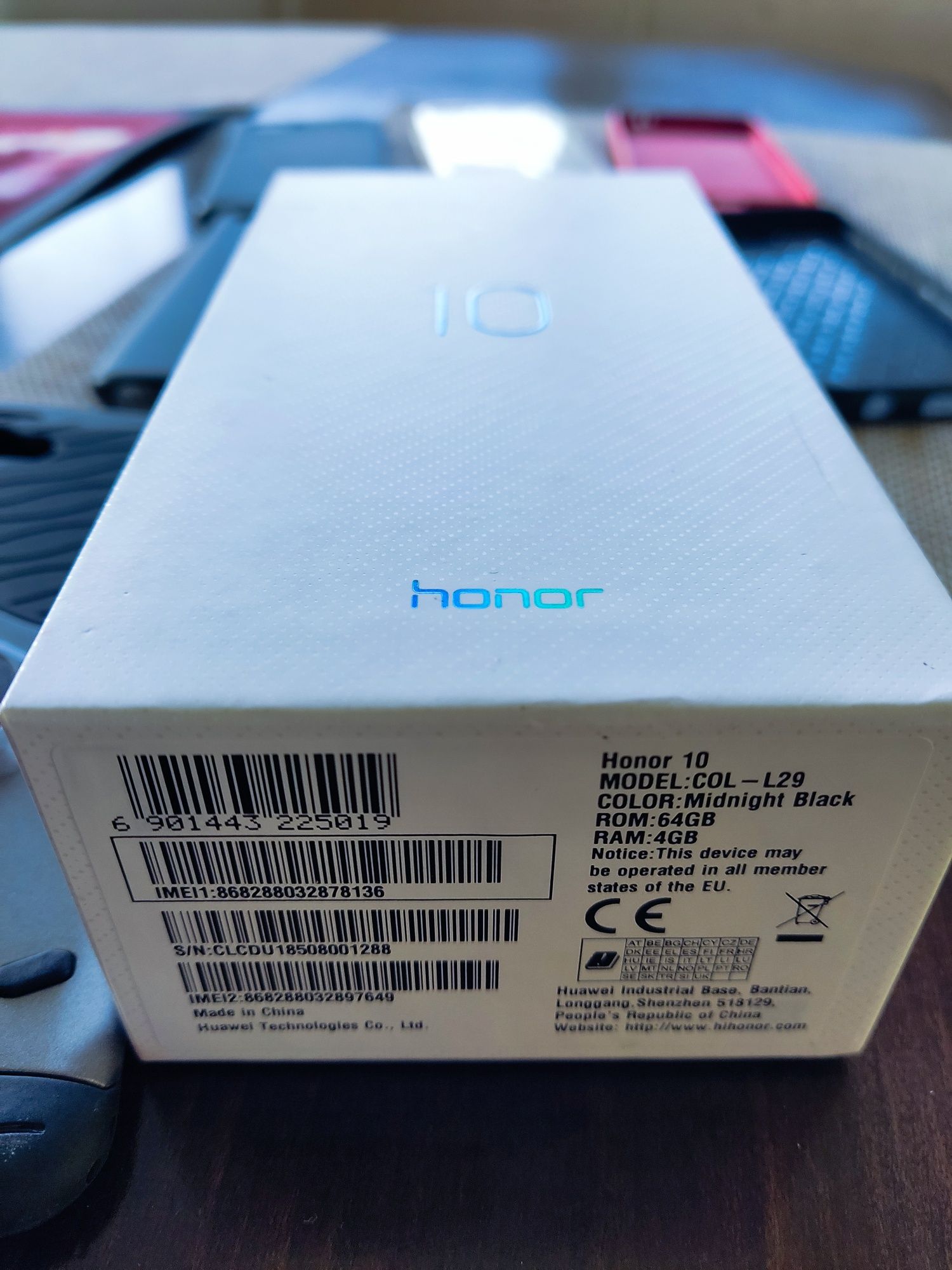 Honor 10  Huawei