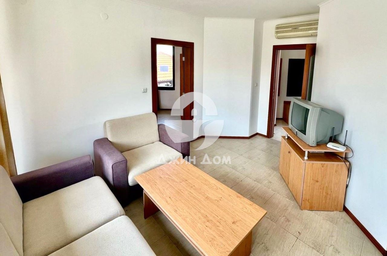 Продава се Двустаен апартамент в с. Кошарица, Област Бургас - 65 кв.м за 993 €/кв.м - Снимка #3