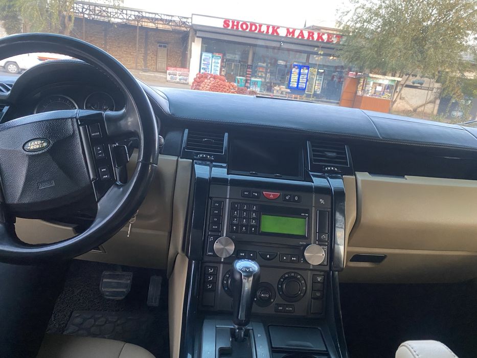 продаю срочно ренжровер 2006.