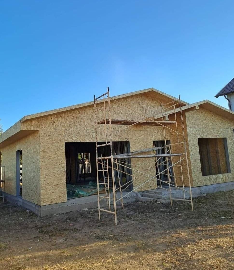Construim case din lemn