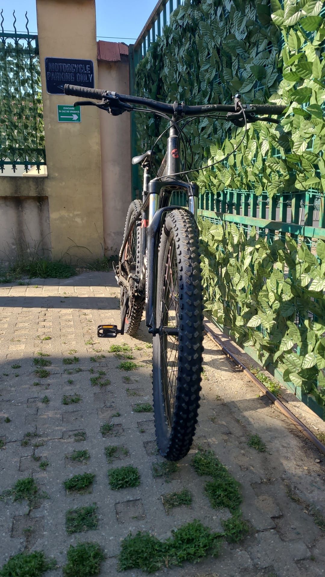 Bicicleta GHOST Kato, 29".