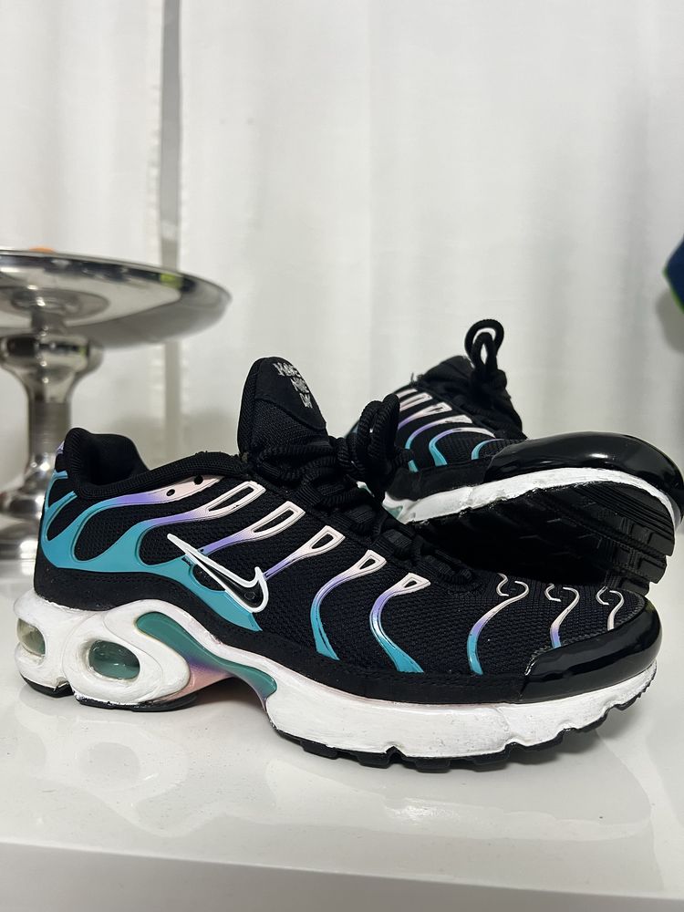 Air Max Plus TN "Have a Nike Day"