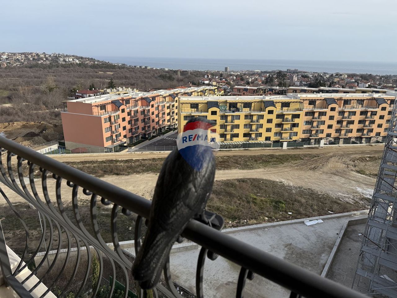 Продава се Двустаен апартамент в к.к. Св.Св. Константин и Елена - 63 кв.м за 2905 €/кв.м - Снимка #7
