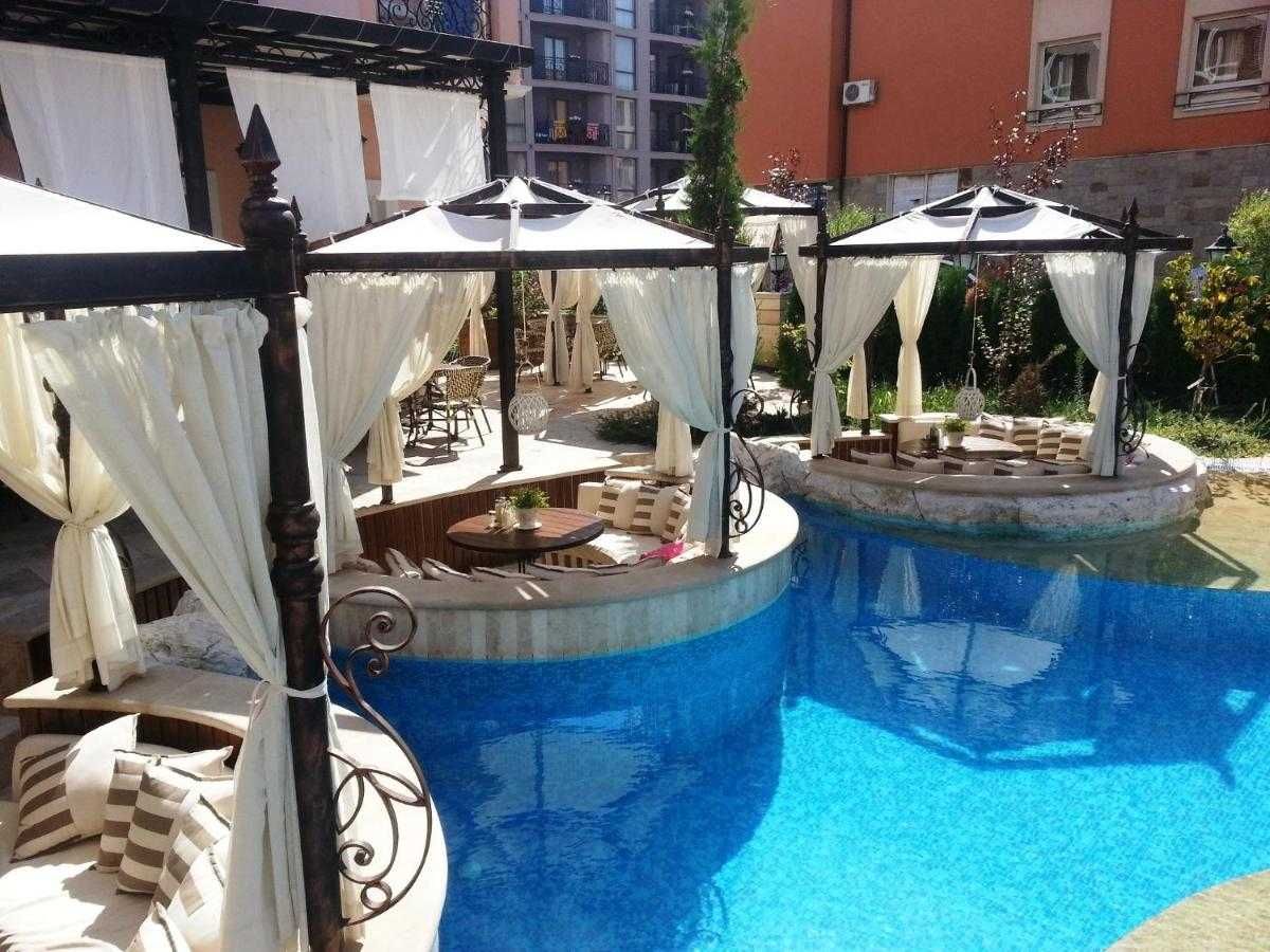 Двустаен апартамент в южната част на комплекса в района на Какао Бийч