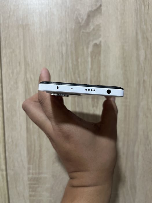 Редми Нот 12 про 5G и Bud2