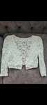 Bluza alba.   .     .