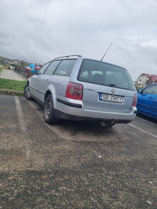 Vând Passat B 5,5