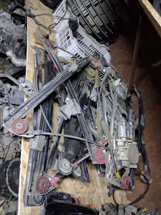 Стеклоподьемники на бмв е39