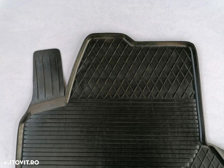 Covorase cauciuc tip tavita Peugeot Expert (07) Jumpi Toyota ProAce