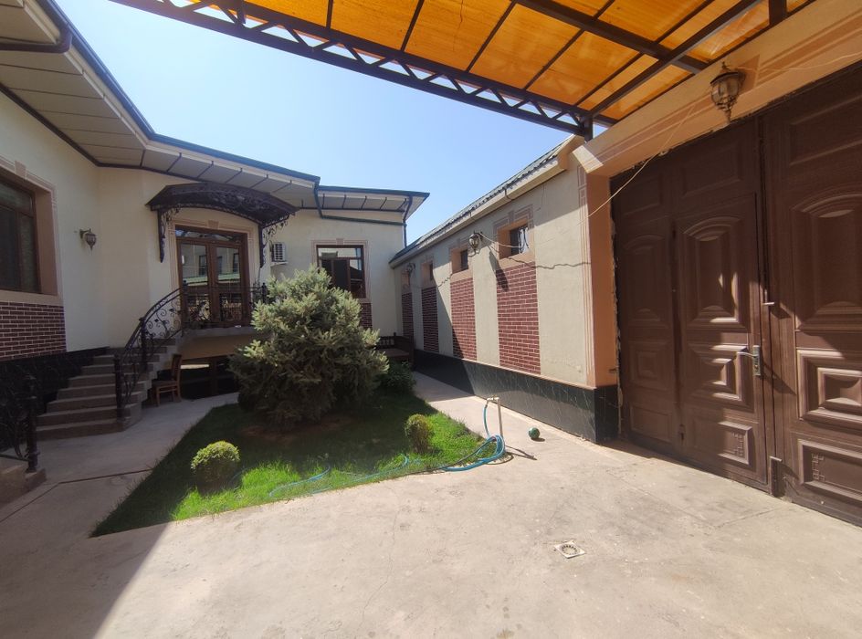 Юнусабадский район 19-квартал Кизил дехкон новый дом 2-уровневый 2,5-с