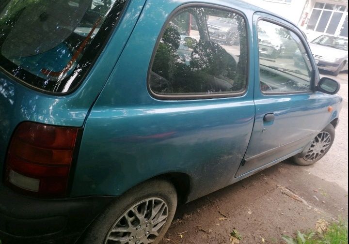 Nissan Micra на части