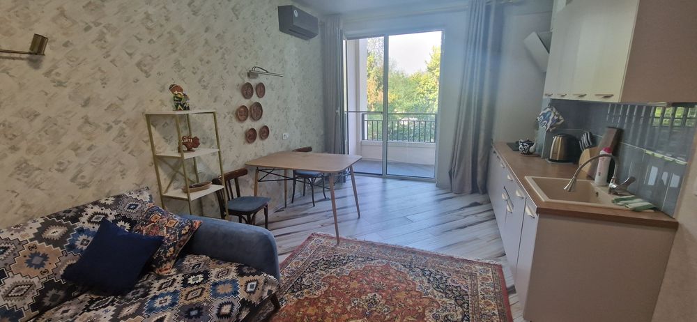 Своя 2 комн новая на NRG Park