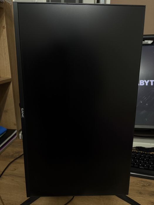 Продам монитор sanc