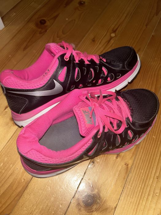 Маратонки Nike