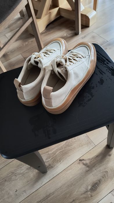 Tenisi Zara material textil