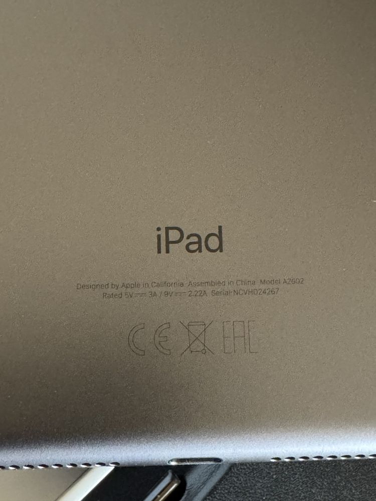 IPad A2602 9th Gen 10.2”