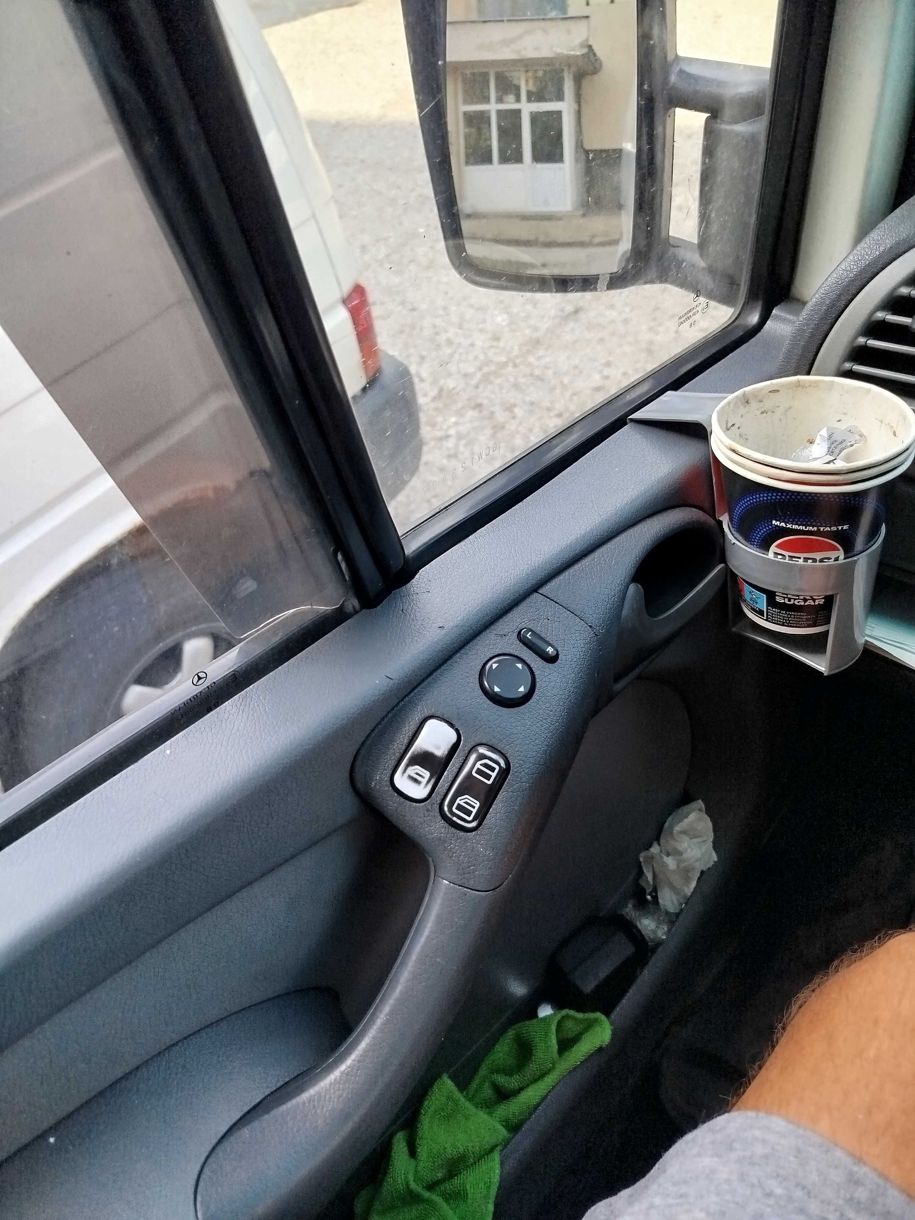 Mercedes   Sprinter 316