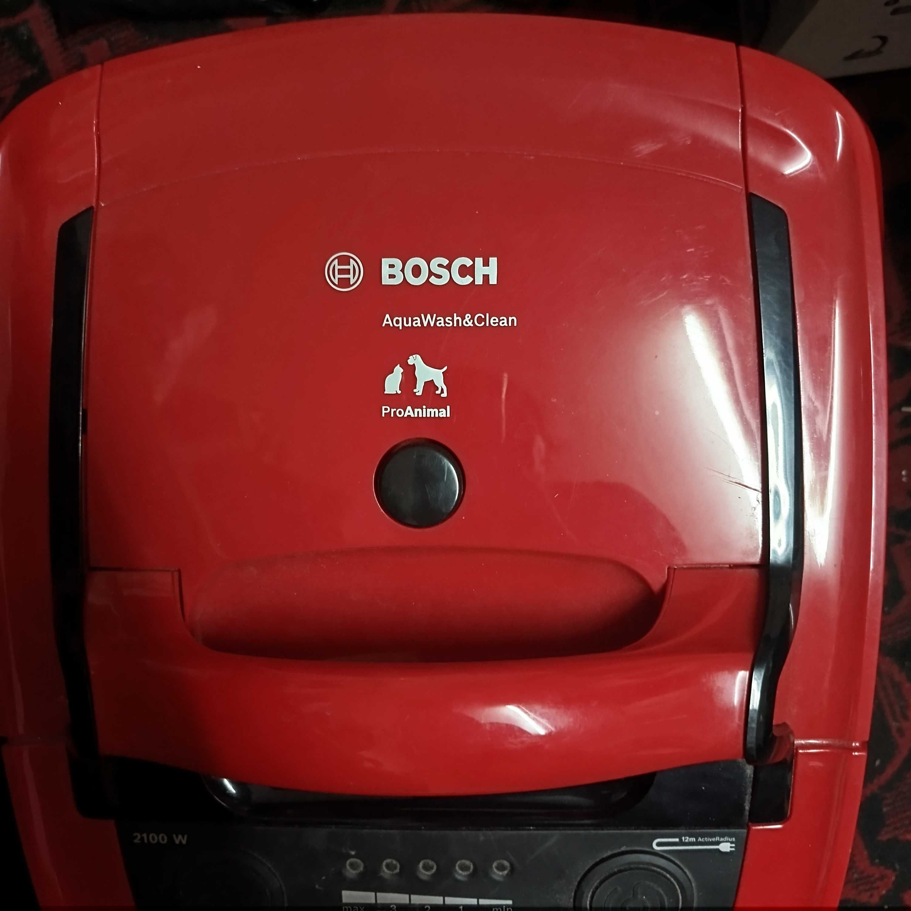 Перяща прахосмукачка Bosch 421 PET