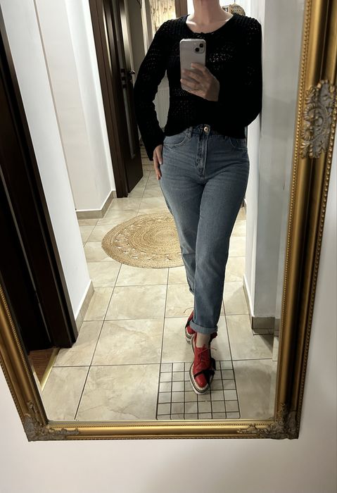 Blugi Sinsay, purtati o singura dată, mom fit.