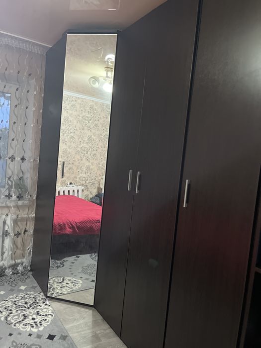 Продам спальный гарнитур