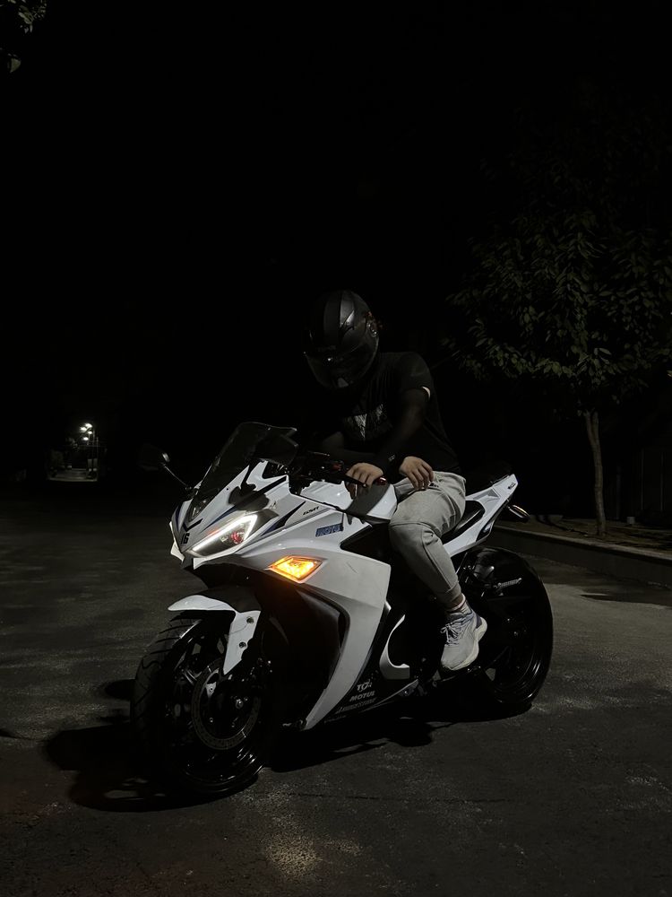 Yamaha R3 elektra