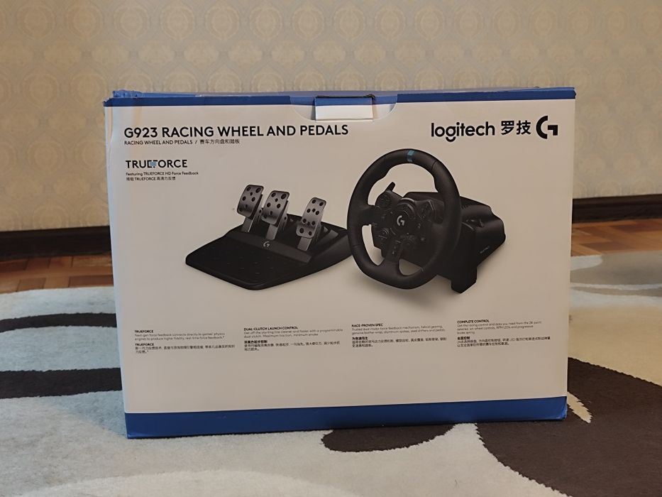 Продам руль Logitech g923