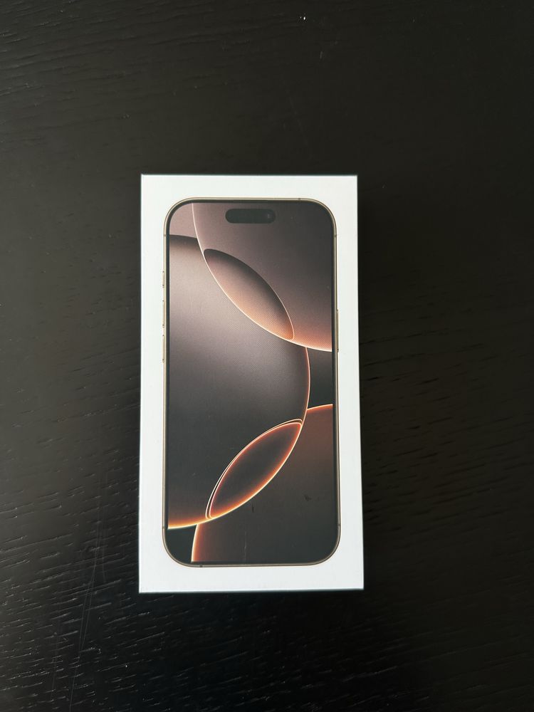 iPhone 16 Pro 256GB с гаранционен срок 36 месеца