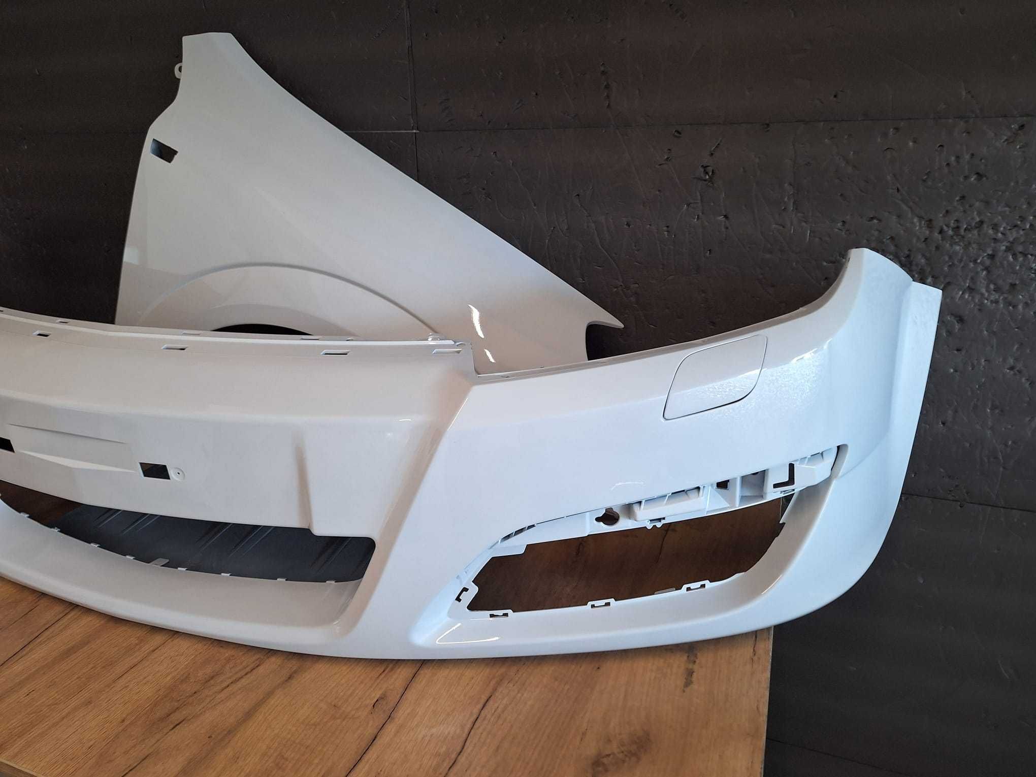Bara & Aripa Fata Dreapta Opel Astra H 2004-2007 (Z474 (Alb))