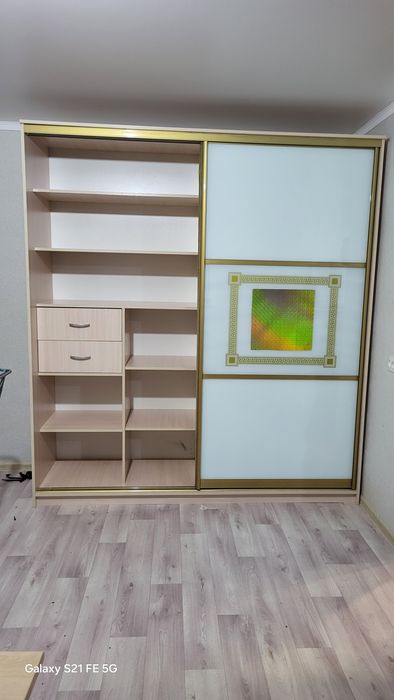 Продаётся Шкаф купе