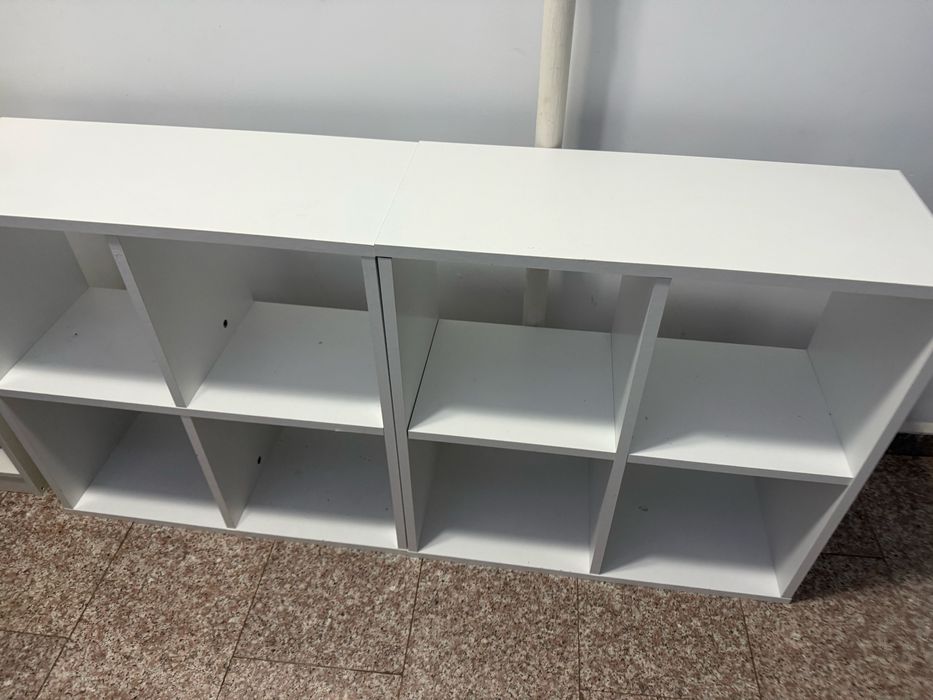 2 dulapuri albe ikea pentru depozitare