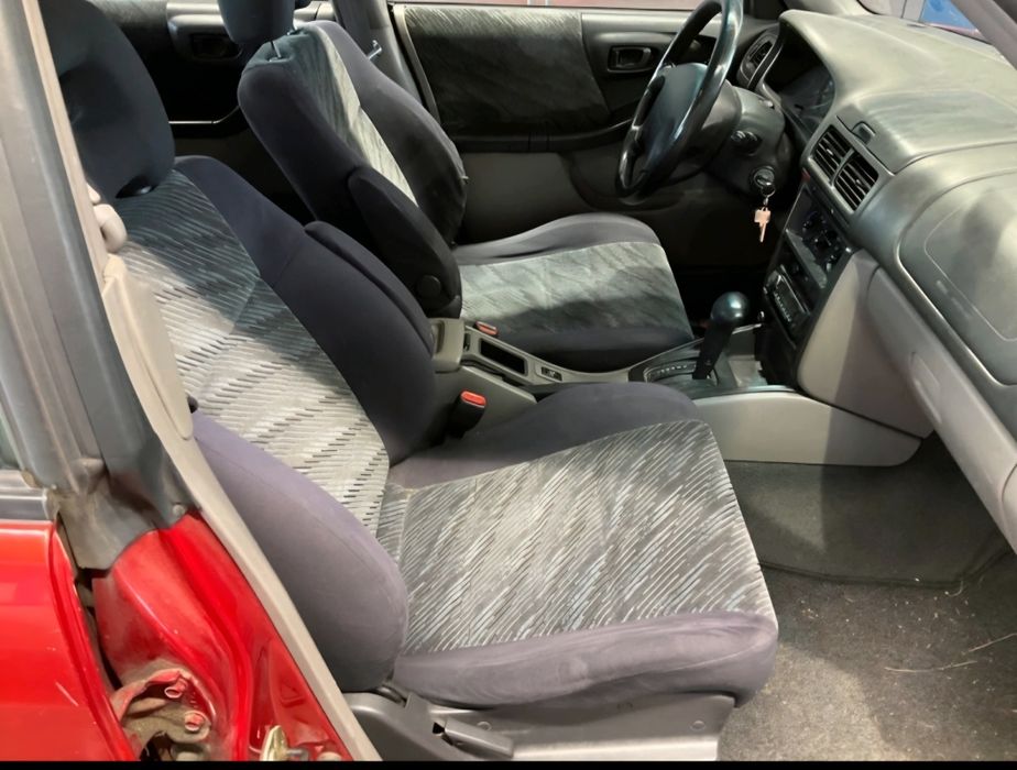 Subaru Forester 2.0 Benzina 4×4 125 cp Automat/Clima / PRET FIX!